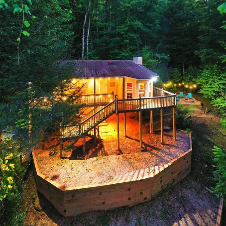 Cozy Cabin Retreat - Hot Tub, Fireplace & Fire Pit Blue Ridge Dış mekan fotoğraf