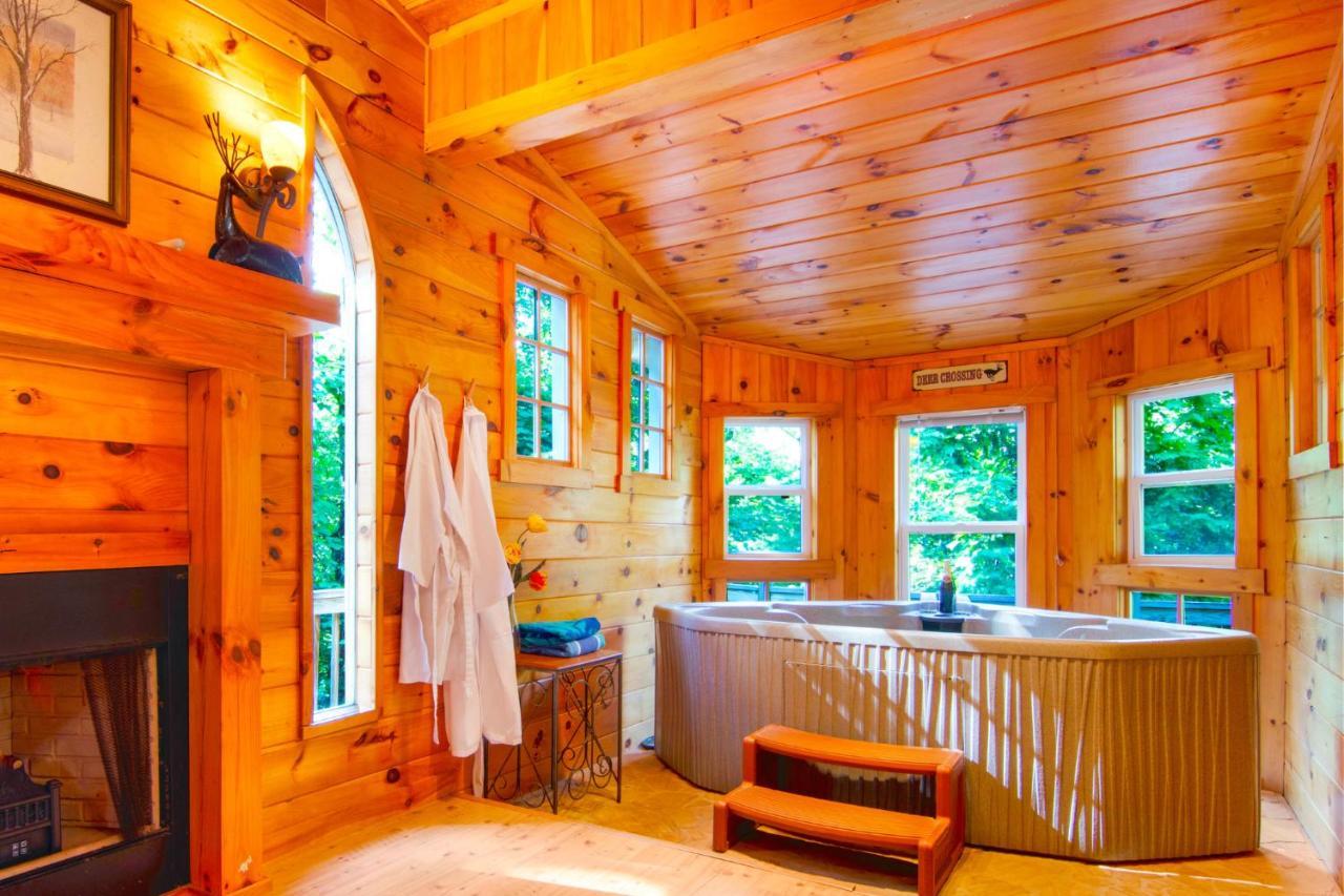 Cozy Cabin Retreat - Hot Tub, Fireplace & Fire Pit Blue Ridge Dış mekan fotoğraf